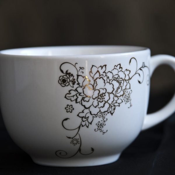 대학생 미술작품 판매 구매 거래로 미래 작가 지원 및 작품 선점